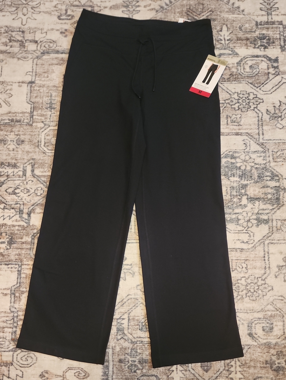 New Mondetta Size Medium Black High-Rise Straight Leg Pant
